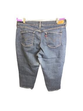 Levi's Blue Denim Capris sz 16 women with Gold Stitching